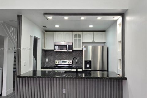 Touwnhouse à louer à Greenacres, Floride: 3 chambres, 112.6 m2 № 2012029 - photo 10