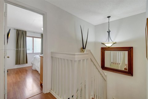 Adosado en venta en Pembroke Pines, Florida, 3 dormitorios, 126.44 m2 № 1779461 - foto 22