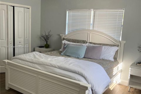 House in Jacksonville, Florida 3 bedrooms № 1862235 - photo 3