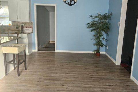 House in Jacksonville, Florida 3 bedrooms № 1862235 - photo 9