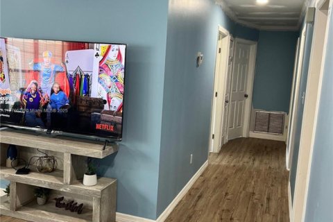 House in Jacksonville, Florida 3 bedrooms № 1862235 - photo 6