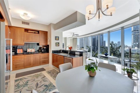 Condominio en venta en Fort Lauderdale, Florida, 2 dormitorios, 141.4 m2 № 1711467 - foto 23