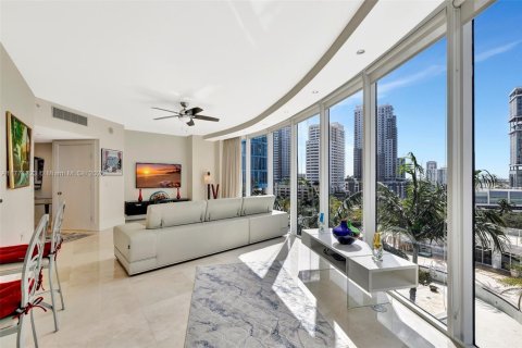 Condominio en venta en Fort Lauderdale, Florida, 2 dormitorios, 141.4 m2 № 1711467 - foto 15