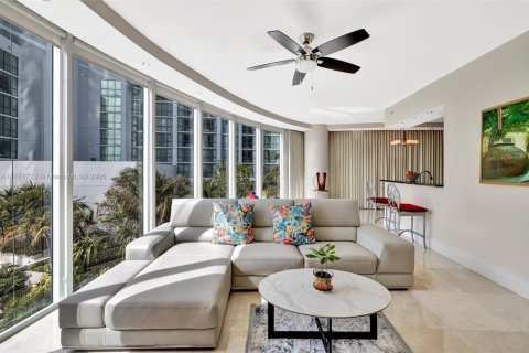 Condominio en venta en Fort Lauderdale, Florida, 2 dormitorios, 141.4 m2 № 1711467 - foto 12