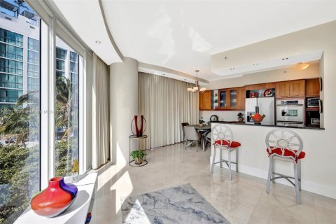 Condominio en venta en Fort Lauderdale, Florida, 2 dormitorios, 141.4 m2 № 1711467 - foto 18