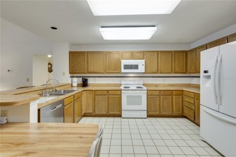 Casa en venta en Tampa, Florida, 3 dormitorios, 218.32 m2 № 1914703 - foto 6