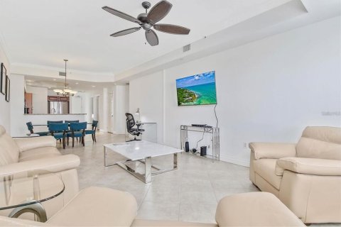 Condo in Lakewood Ranch, Florida, 2 bedrooms  № 1528942 - photo 2