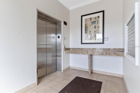 Condo in Lakewood Ranch, Florida, 2 bedrooms  № 1528942 - photo 22