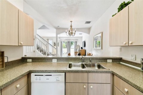 Adosado en venta en Kissimmee, Florida, 3 dormitorios, 136.38 m2 № 1687648 - foto 11