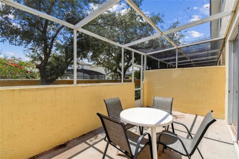 Adosado en venta en Kissimmee, Florida, 3 dormitorios, 136.38 m2 № 1687648 - foto 24