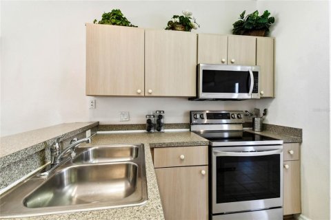 Adosado en venta en Kissimmee, Florida, 3 dormitorios, 136.38 m2 № 1687648 - foto 10
