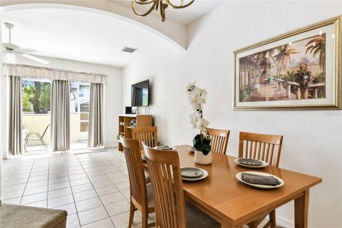 Adosado en venta en Kissimmee, Florida, 3 dormitorios, 136.38 m2 № 1687648 - foto 18