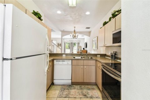Adosado en venta en Kissimmee, Florida, 3 dormitorios, 136.38 m2 № 1687648 - foto 12