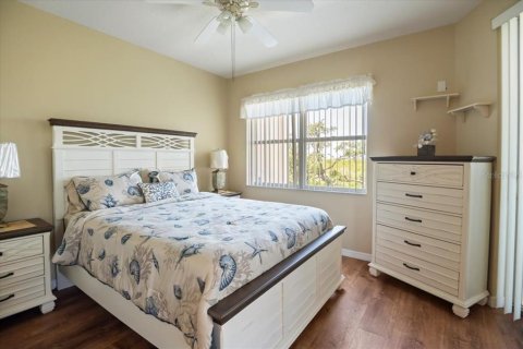 Condo in Palmetto, Florida, 3 bedrooms № 2304500 - photo 23