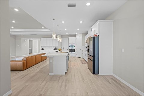 Casa en venta en Wesley Chapel, Florida, 5 dormitorios, 321.53 m2 № 1826968 - foto 19