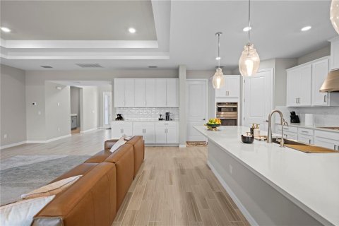 Casa en venta en Wesley Chapel, Florida, 5 dormitorios, 321.53 m2 № 1826968 - foto 16