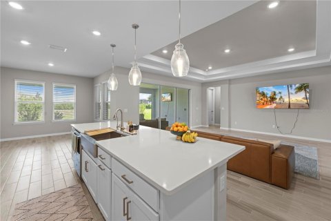 Casa en venta en Wesley Chapel, Florida, 5 dormitorios, 321.53 m2 № 1826968 - foto 25