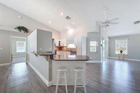 House in Hernando Beach, Florida 3 bedrooms, 205.31 sq.m. № 1808725 - photo 14