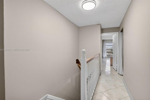 Купить кондоминиум в Форт-Лодердейл, Флорида 2 спальни, 123.56м2, № 2007710 - фото 30