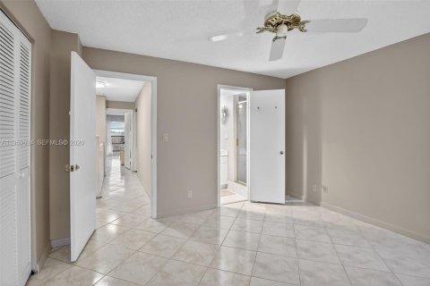 Купить кондоминиум в Форт-Лодердейл, Флорида 2 спальни, 123.56м2, № 2007710 - фото 26