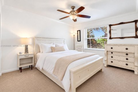 Casa en venta en Miramar, Florida, 4 dormitorios, 273.6 m2 № 2384632 - foto 17