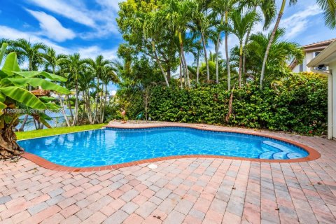 Casa en venta en Miramar, Florida, 4 dormitorios, 273.6 m2 № 2384632 - foto 22