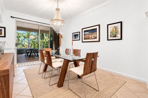 Casa en venta en Miramar, Florida, 4 dormitorios, 273.6 m2 № 2384632 - foto 5