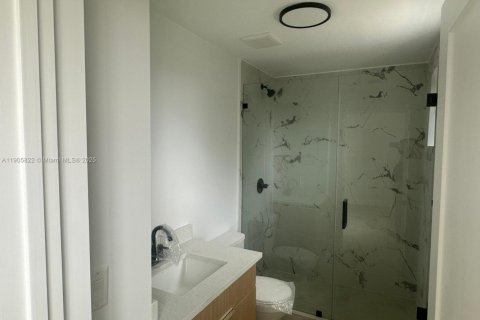 Снять в аренду квартиру в Майами, Флорида 3 спальни, № 1957267 - фото 7