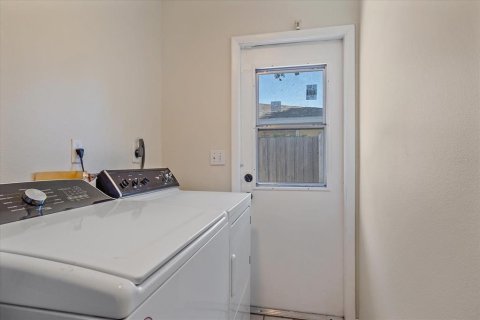 Villa ou maison à vendre à Sarasota, Floride: 3 chambres, 131.55 m2 № 1755452 - photo 18