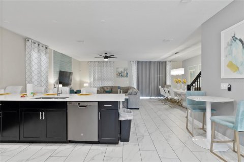Villa ou maison à vendre à Davenport, Floride: 10 chambres, 405.98 m2 № 1819175 - photo 16