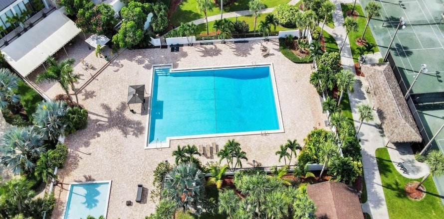 Casa en West Palm Beach, Florida 2 dormitorios, 192.21 m2 № 1071320