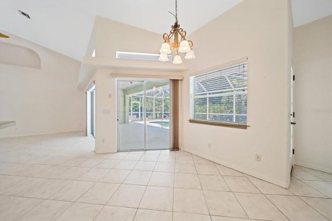 House in Englewood, Florida 3 bedrooms, 204.48 sq.m. № 2151138 - photo 16