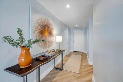Condominio en venta en Holly Hill, Florida, 3 dormitorios, 208.01 m2 № 1837625 - foto 7