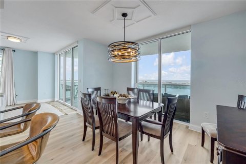 Condominio en venta en Holly Hill, Florida, 3 dormitorios, 208.01 m2 № 1837625 - foto 13