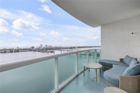 Condominio en venta en Holly Hill, Florida, 3 dormitorios, 208.01 m2 № 1837625 - foto 22