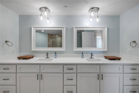Condominio en venta en Holly Hill, Florida, 3 dormitorios, 208.01 m2 № 1837625 - foto 15