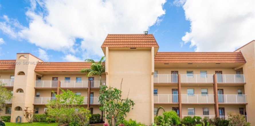 Condominio en Sunrise, Florida, 1 dormitorio  № 2048677