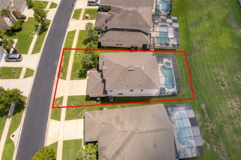 House in Kissimmee, Florida 5 bedrooms, 215.25 sq.m. № 1267328 - photo 6