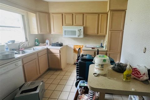 House in Lakeland, Florida 2 bedrooms, 140.1 sq.m. № 1853722 - photo 3