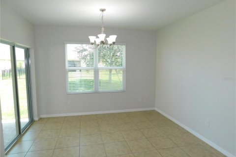House in Punta Gorda, Florida 3 bedrooms, 155.33 sq.m. № 1906537 - photo 9