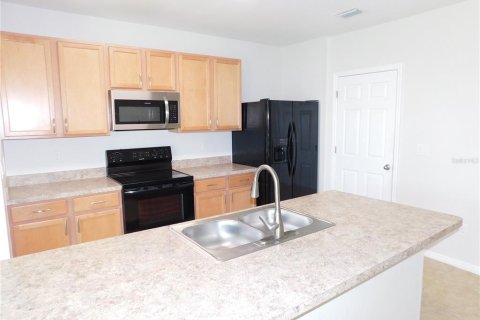 House in Punta Gorda, Florida 3 bedrooms, 155.33 sq.m. № 1906537 - photo 4