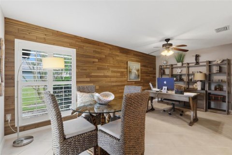 Casa en venta en Wesley Chapel, Florida, 3 dormitorios, 218.88 m2 № 2093763 - foto 13
