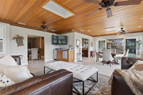 Casa en venta en Wesley Chapel, Florida, 3 dormitorios, 218.88 m2 № 2093763 - foto 17