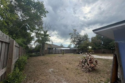 Villa ou maison à vendre à Deltona, Floride: 3 chambres, 124.21 m2 № 2419201 - photo 3
