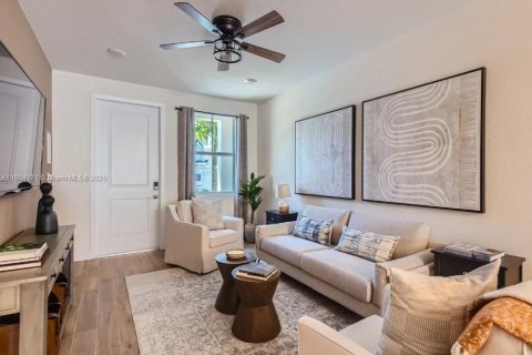 Снять в аренду таунхаус в Пемброк-Пайнс, Флорида 4 спальни, 209.96м2, № 1956088 - фото 3