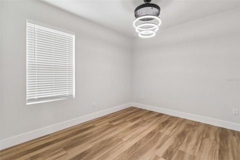 Villa ou maison à vendre à Tampa, Floride: 3 chambres, 153.75 m2 № 2196520 - photo 27
