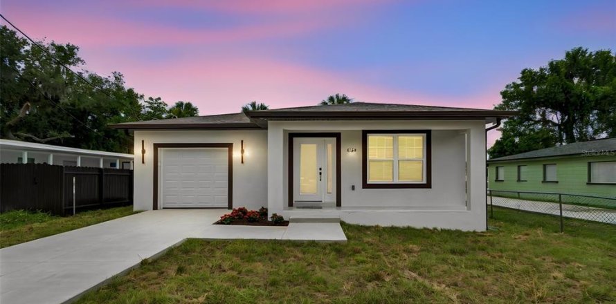 Villa ou maison à Tampa, Floride 3 chambres, 153.75 m2 № 2196520