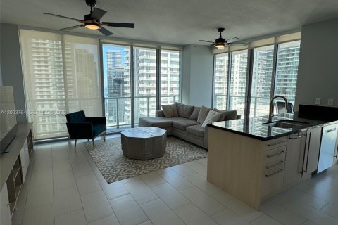 Condo in Miami, Florida, 2 bedrooms  № 2068850 - photo 5