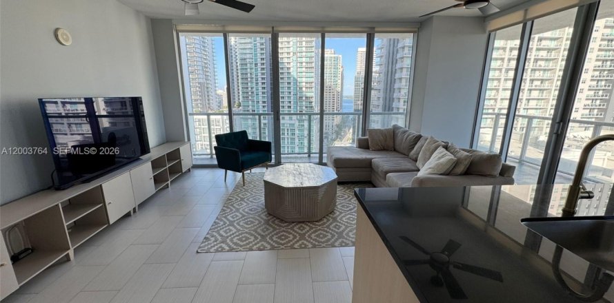 Condo in Miami, Florida, 2 bedrooms  № 2068850
