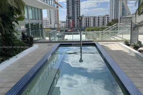 Condo in Miami, Florida, 2 bedrooms  № 2068850 - photo 16